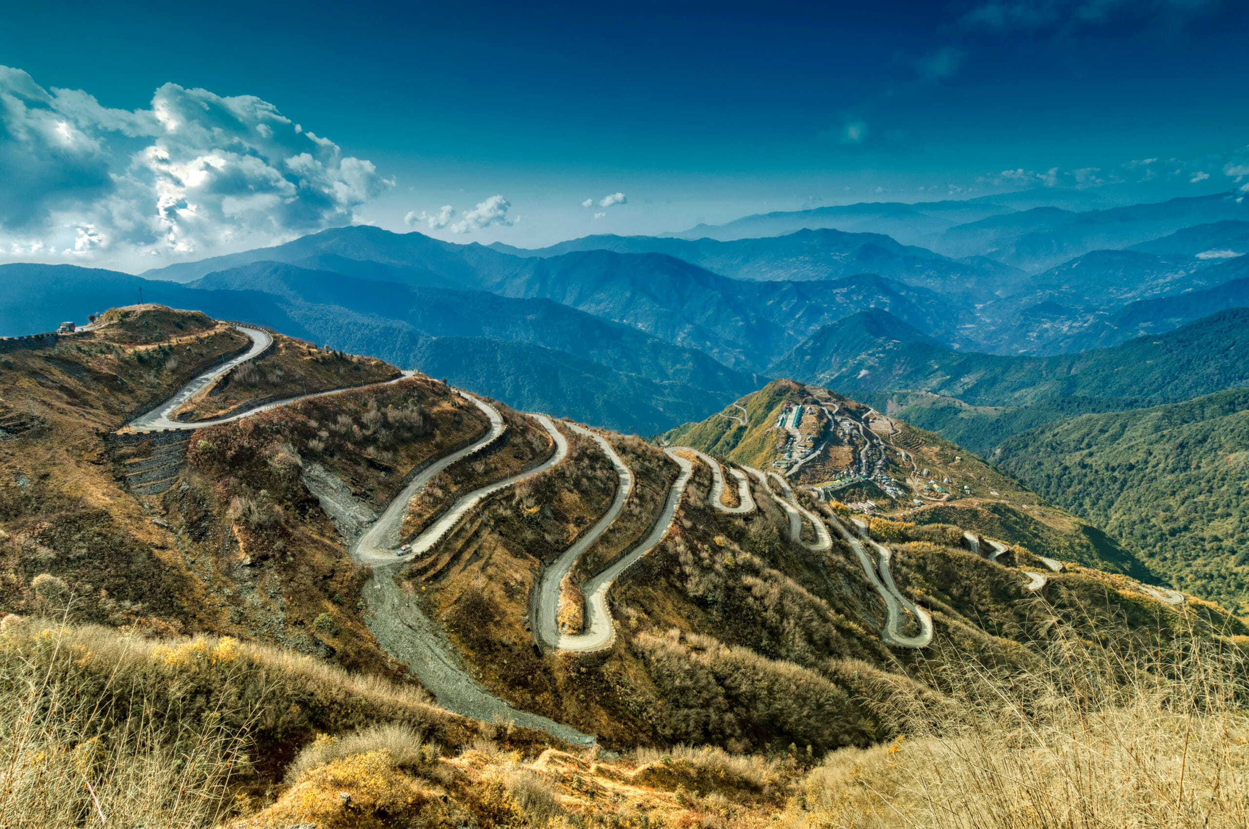 Beautiful,Curvy,Roads,On,Old,Silk,Route,,Past,Silk,Trading